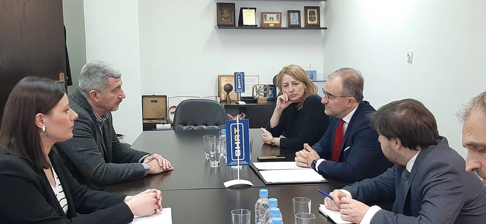 Veleposlanik Soreca s predstavnicima Sindikata te rukovodstva u BHRT-a